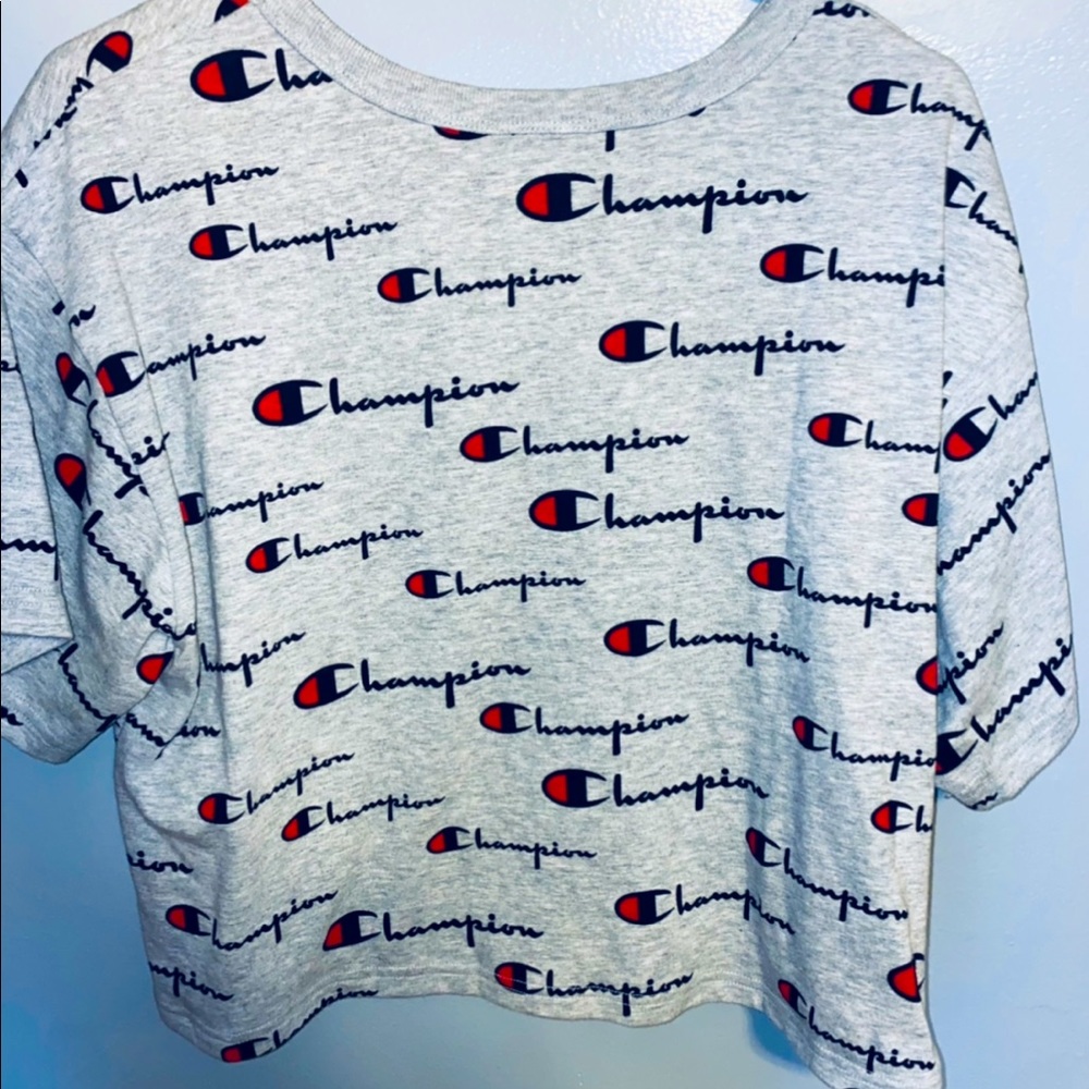 Champion T- Shirt